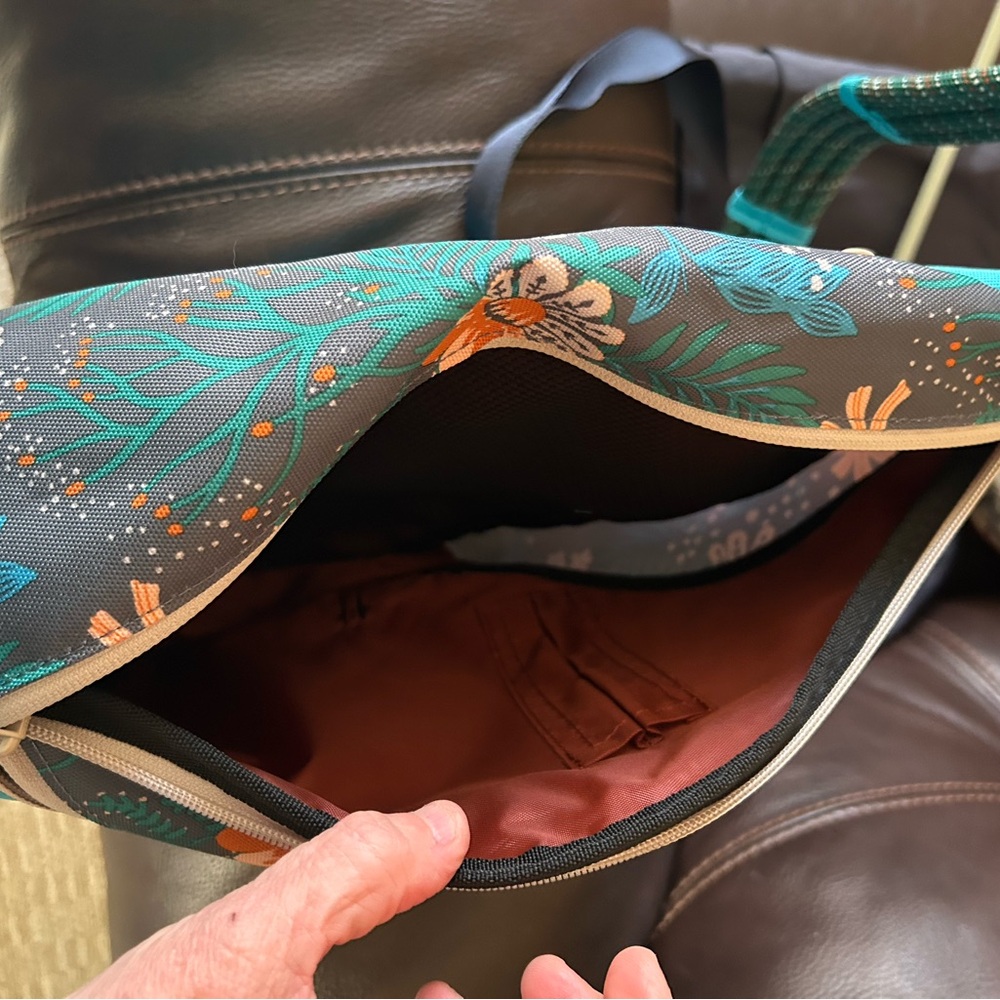 KAVU Floral Sling Bag - Teal and Gray - Picture 4 of 4